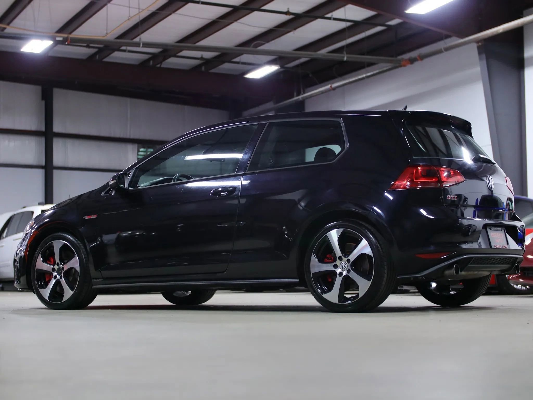 Used 2015 Volkswagen GTI SE image 17