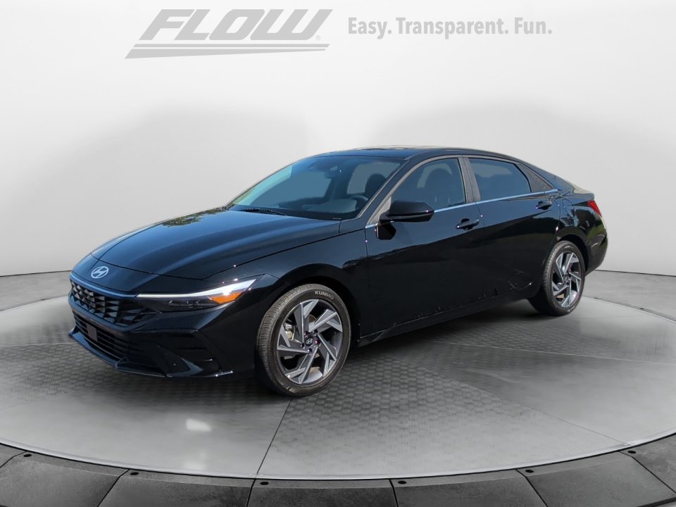 Certified 2024 Hyundai Elantra SEL w/ Convenience Package FWD image 3