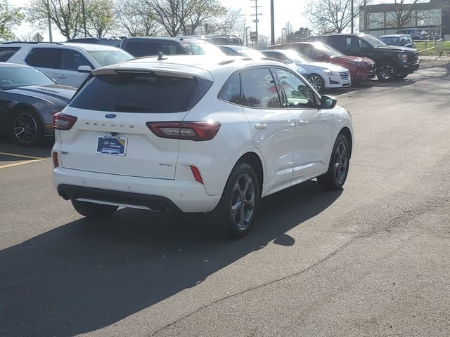 Certified 2024 Ford Escape ST-Line w/ Tech Pack #1 AWD/4WD image 4