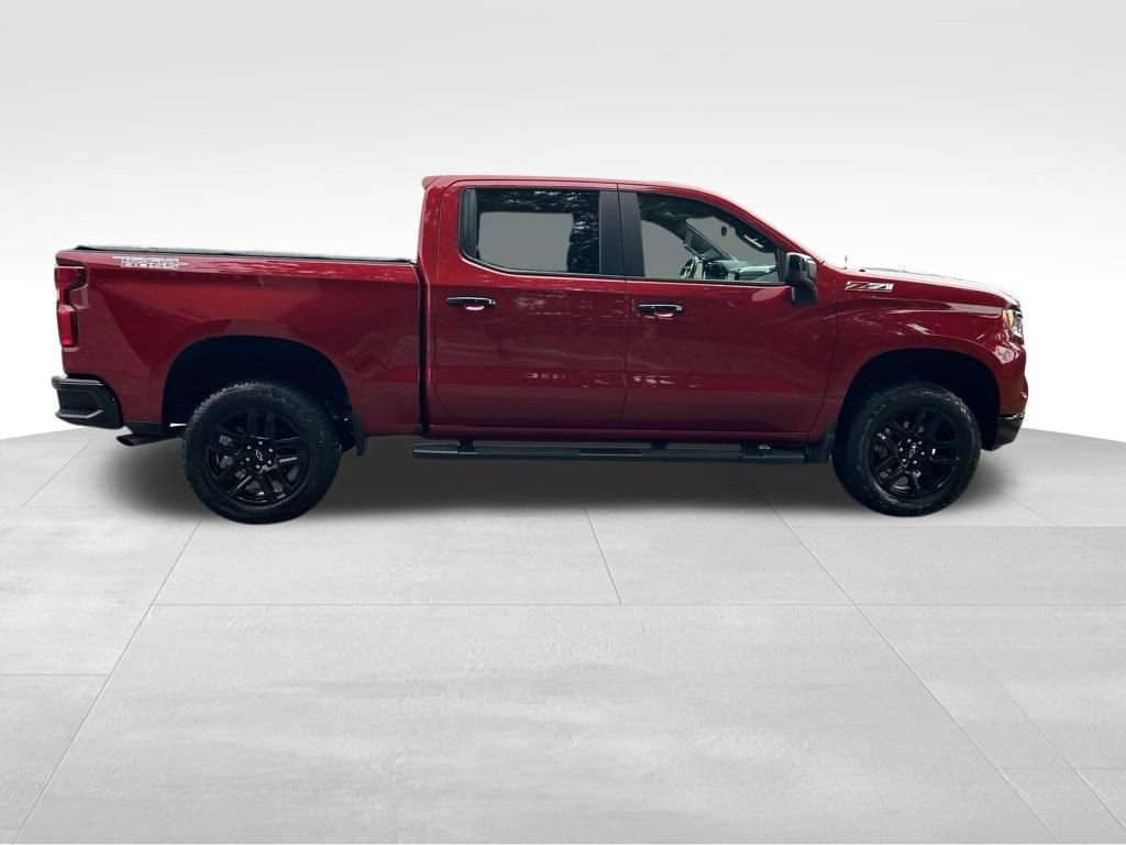 Used 2025 Chevrolet Silverado 1500 LT Trail Boss w/ Protection Package AWD/4WD image 7