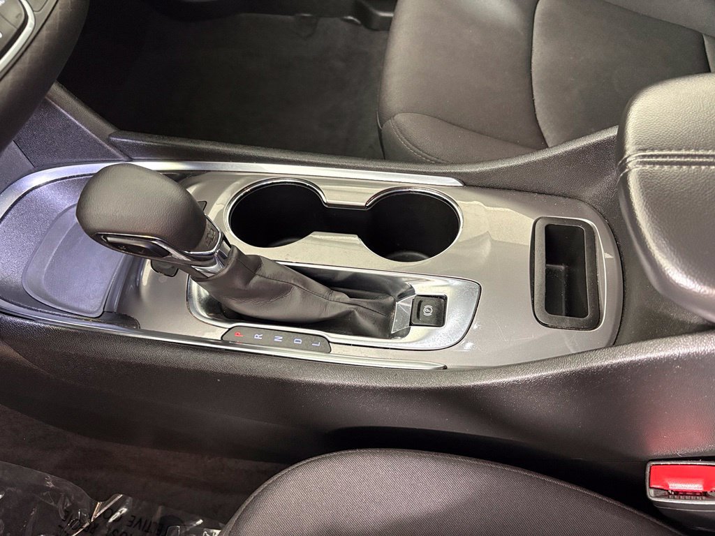 Used 2024 Chevrolet Malibu LT FWD image 33