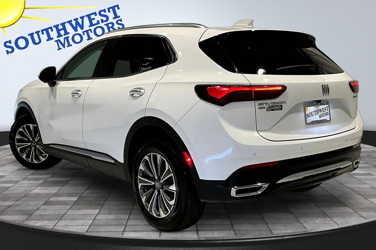 Used 2024 Buick Envision Preferred AWD/4WD image 4
