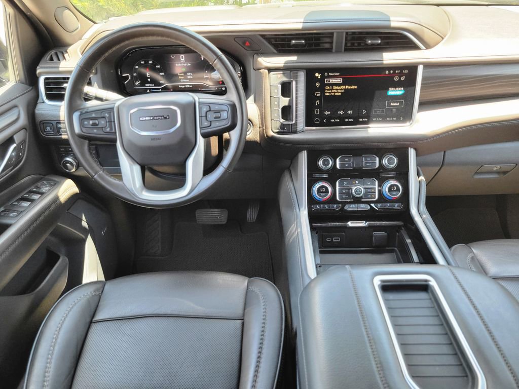 Used 2023 GMC Yukon Denali AWD/4WD image 17