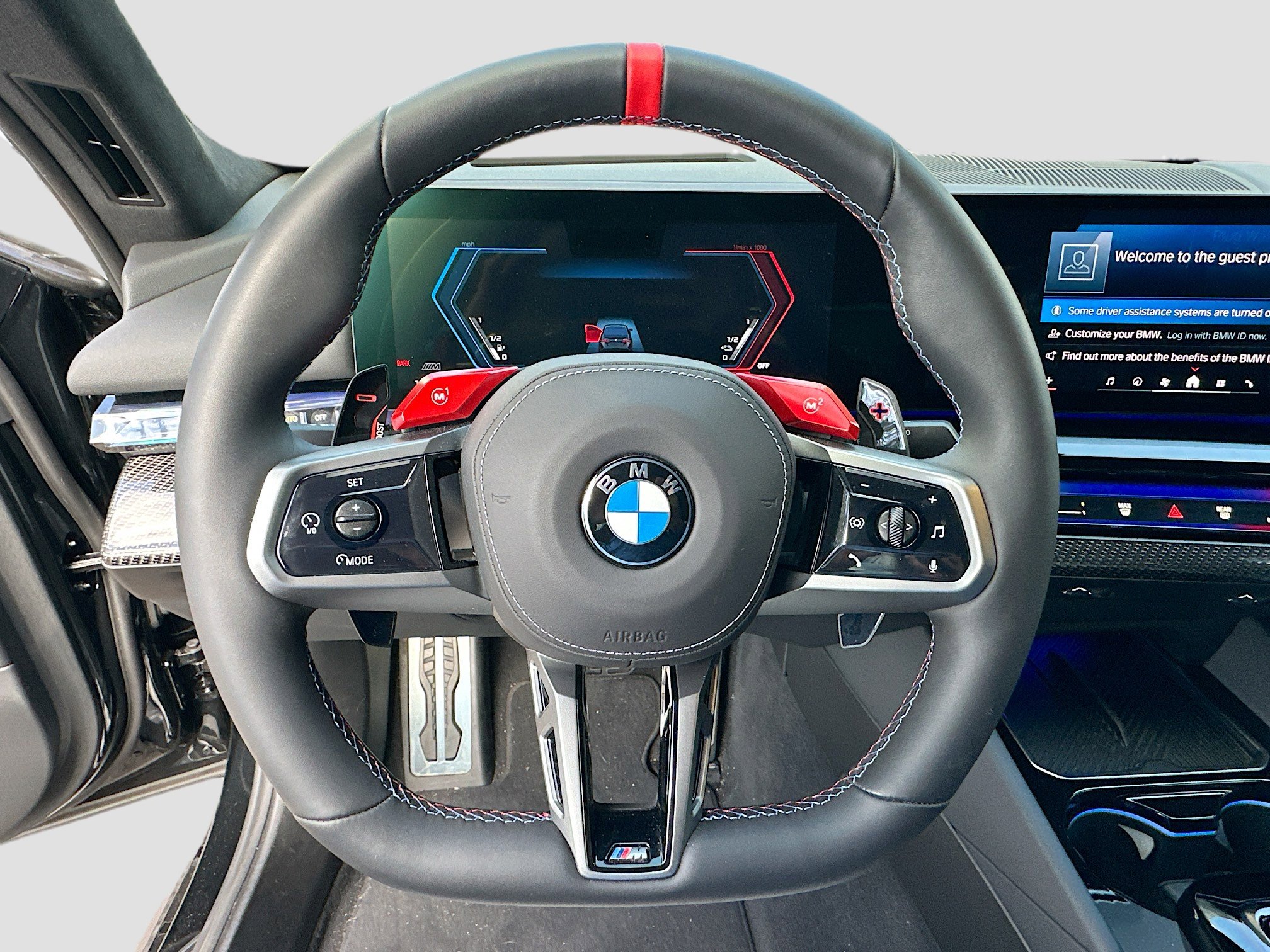 Used 2026 BMW M5 w/ Executive Package image 9