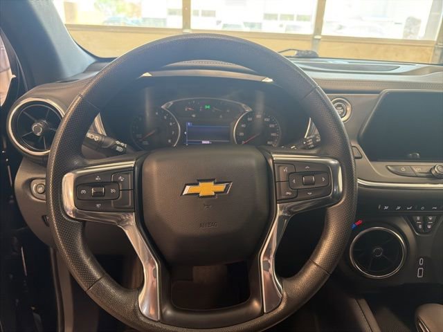 Used 2022 Chevrolet Blazer LT FWD image 13