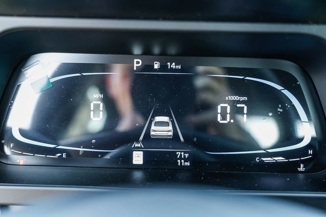 New 2026 Hyundai Elantra Sport FWD image 26