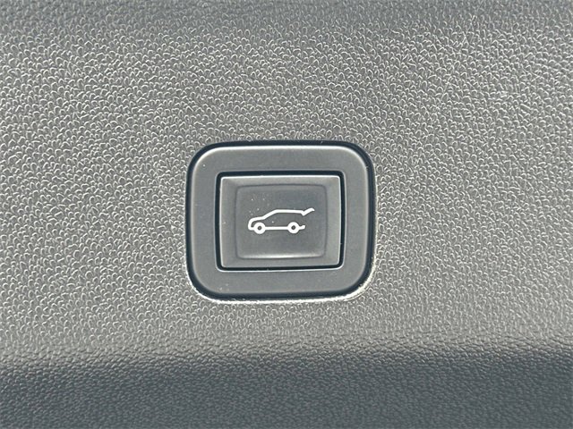 Used 2024 GMC Yukon XL Denali Ultimate image 20