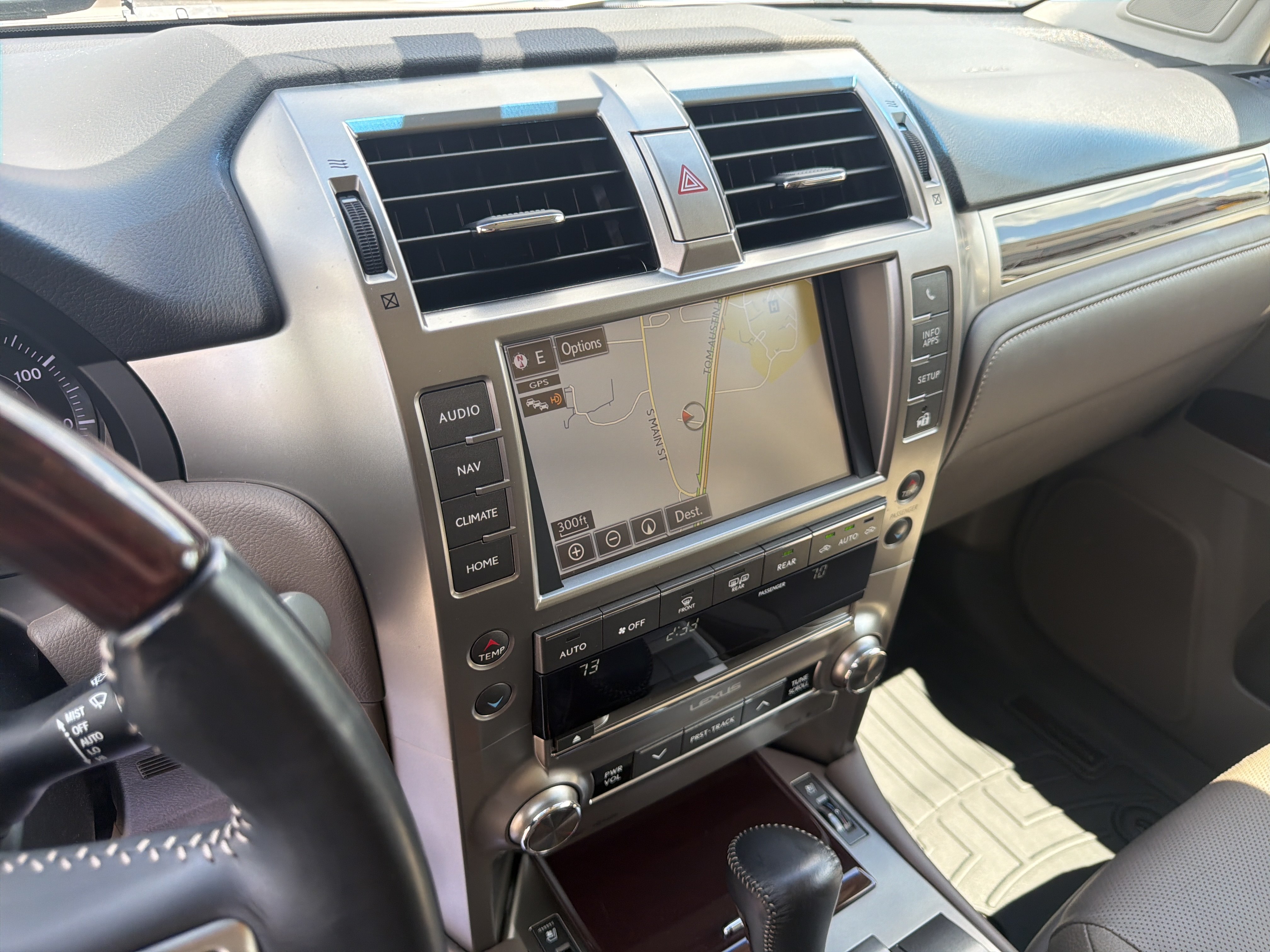 Used 2018 Lexus GX 460 Premium AWD/4WD image 39