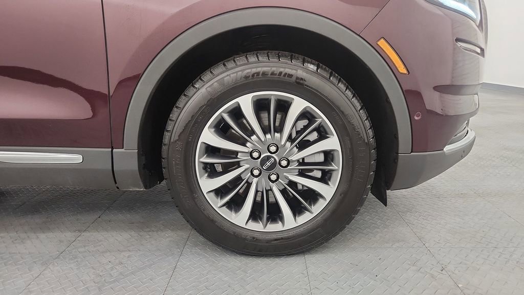 Used 2022 Lincoln Nautilus Reserve image 26