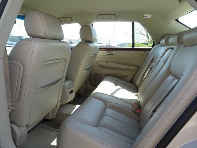 Used 2007 Cadillac DTS Luxury I FWD image 15