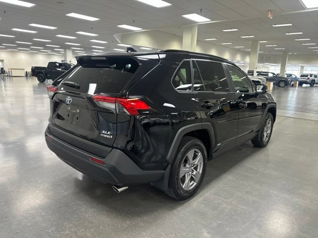 Certified 2024 Toyota RAV4 XLE AWD/4WD image 7