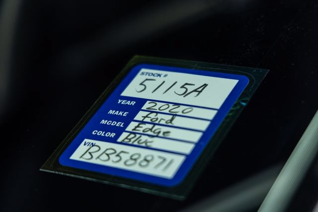 Used 2020 Ford Edge SEL w/ Convenience Package FWD image 29