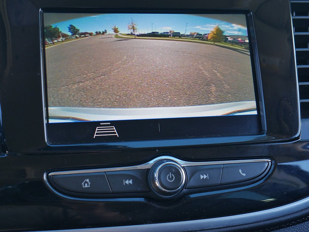 Used 2021 Buick Encore Preferred AWD/4WD image 36