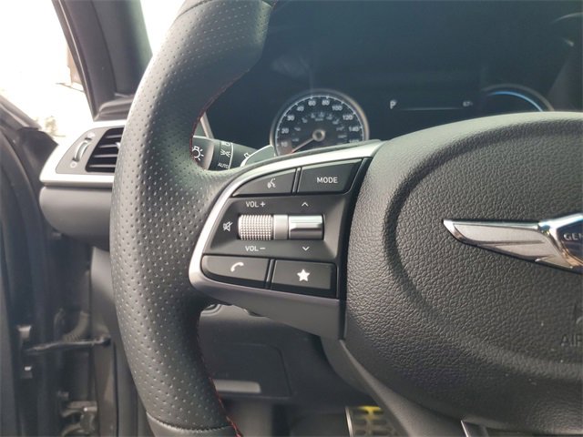 Used 2023 Genesis G70 3.3T w/ Sport Prestige Package image 17