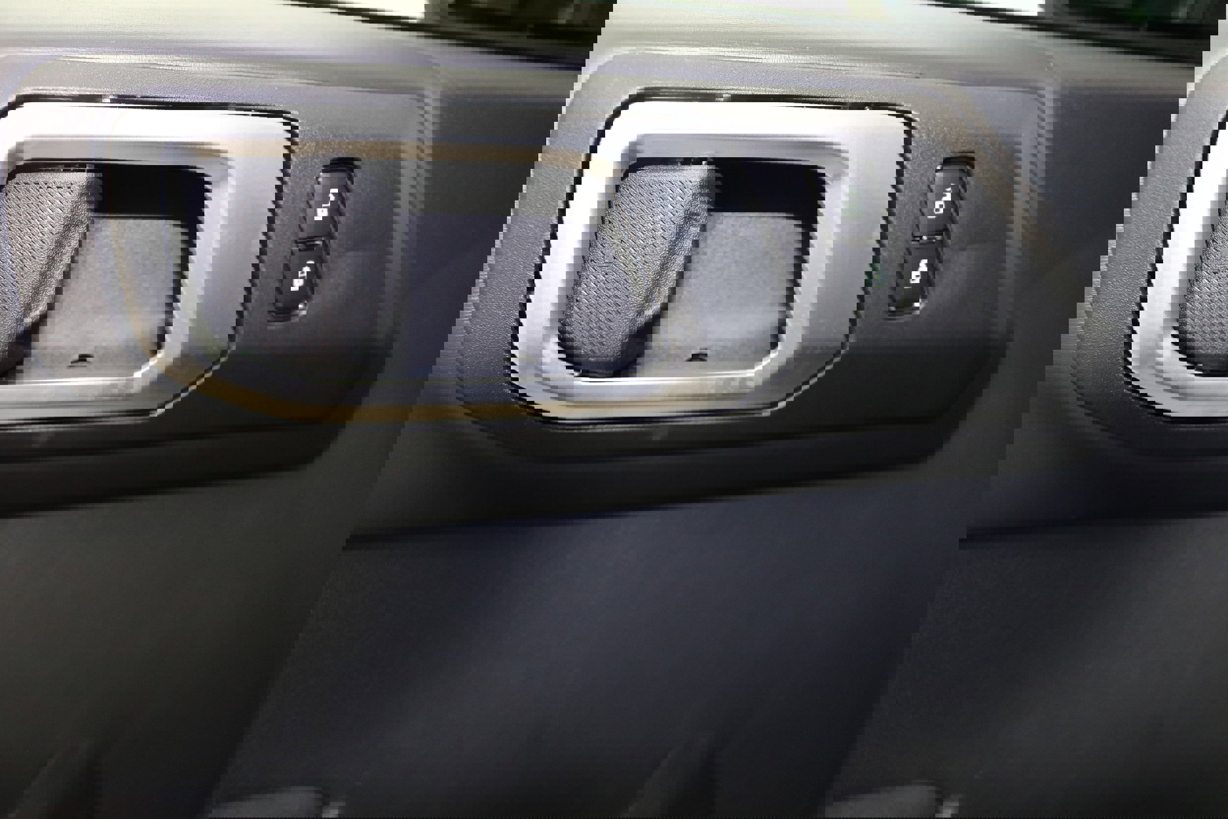 New 2025 Ford Bronco Badlands image 11