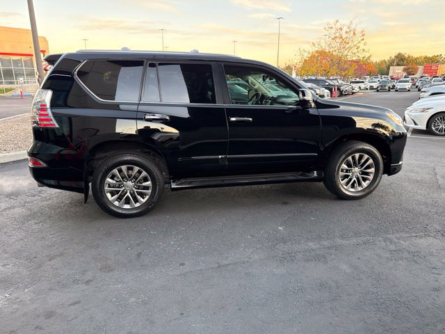 Used 2019 Lexus GX 460 Luxury AWD/4WD image 7