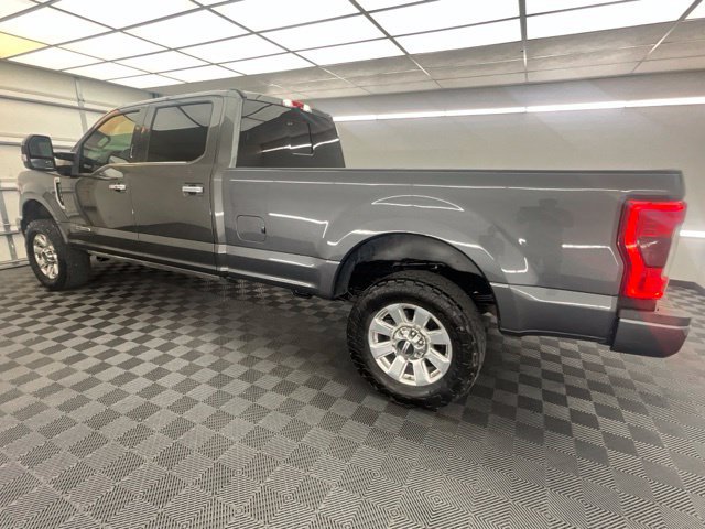 Used 2018 Ford F350 Platinum w/ Platinum Ultimate Package AWD/4WD image 3