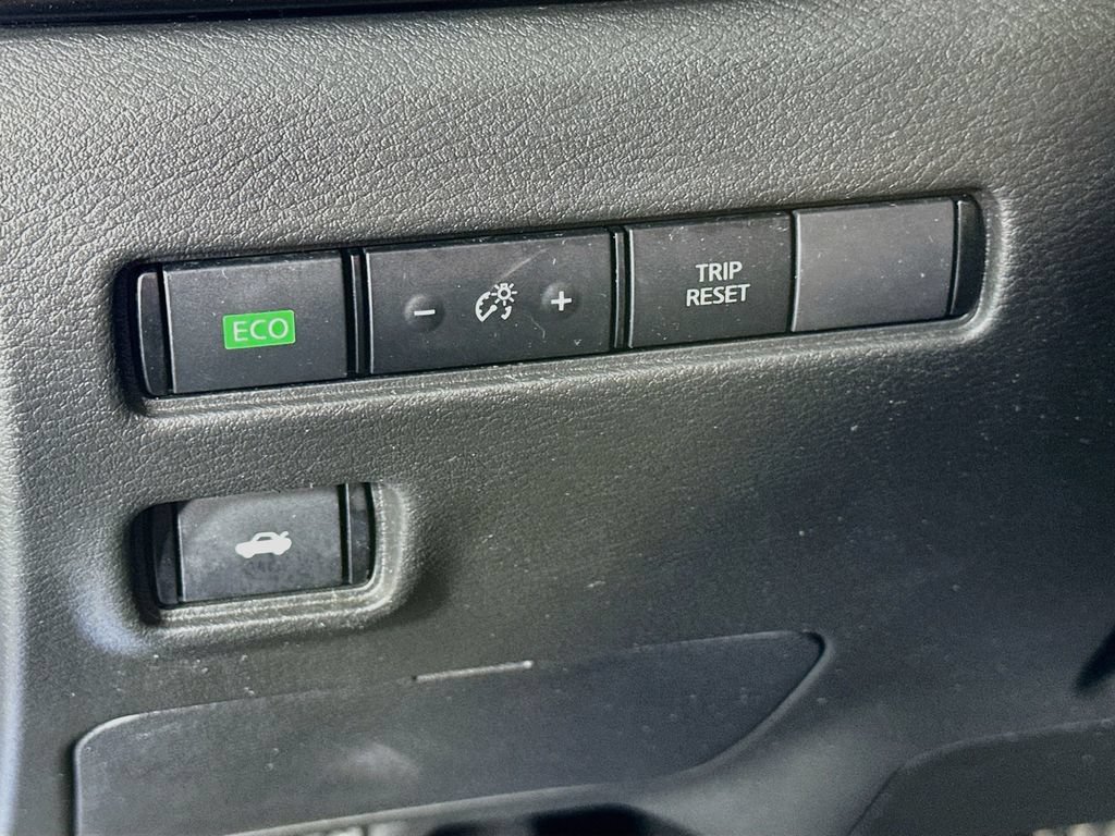 Certified 2023 Nissan Sentra SV w/ Trunk Package FWD image 15