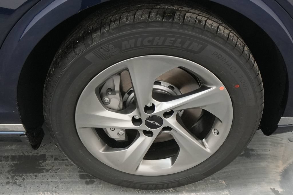 New 2026 Genesis GV70 2.5T Advanced AWD/4WD image 11
