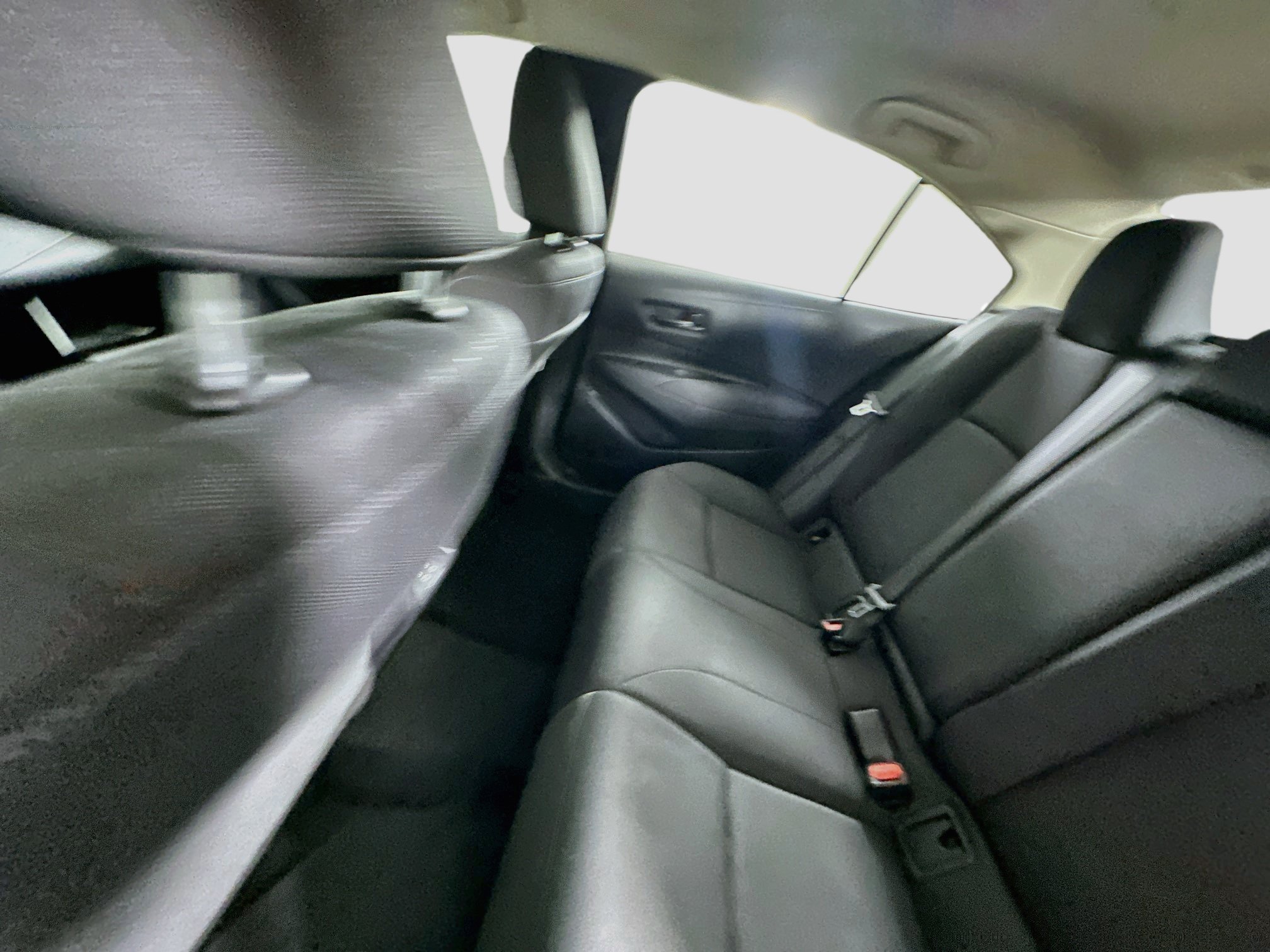 Used 2025 Toyota Corolla LE FWD image 27