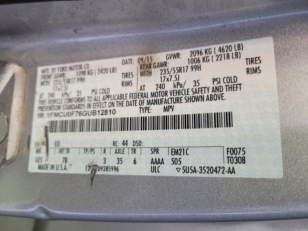 Used 2016 Ford Escape S FWD image 33