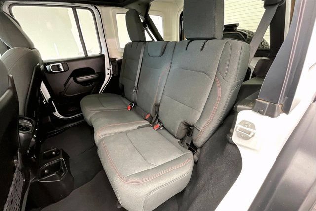 Used 2024 Jeep Wrangler Unlimited Rubicon AWD/4WD image 20