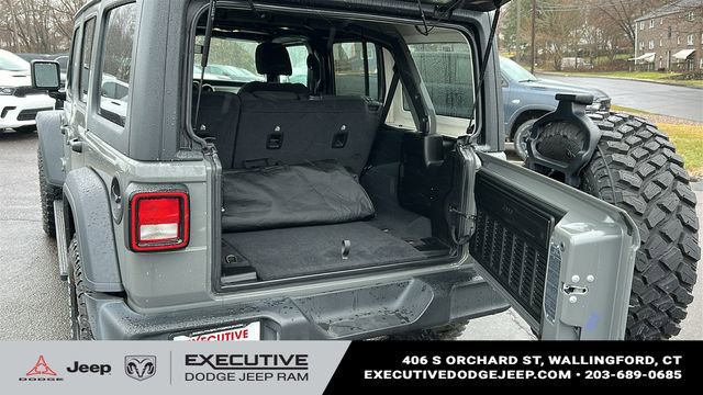 Used 2020 Jeep Wrangler Unlimited Sport image 25