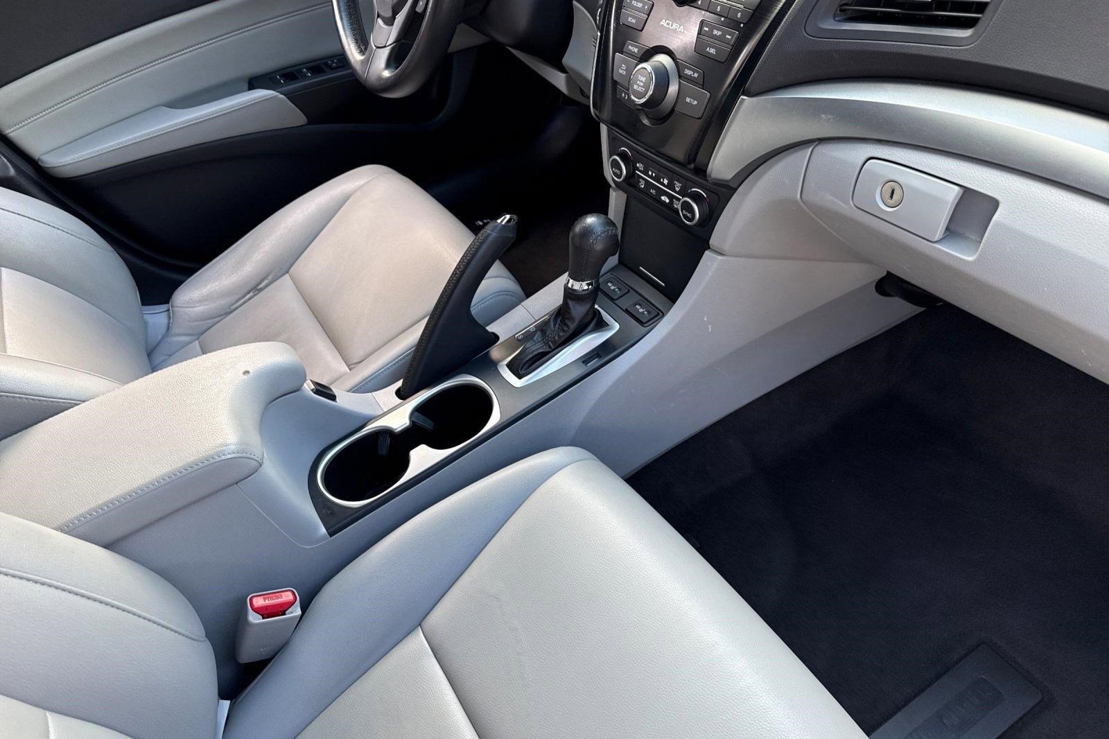 Used 2016 Acura ILX image 31