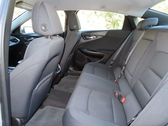 Used 2016 Chevrolet Malibu LT FWD image 27