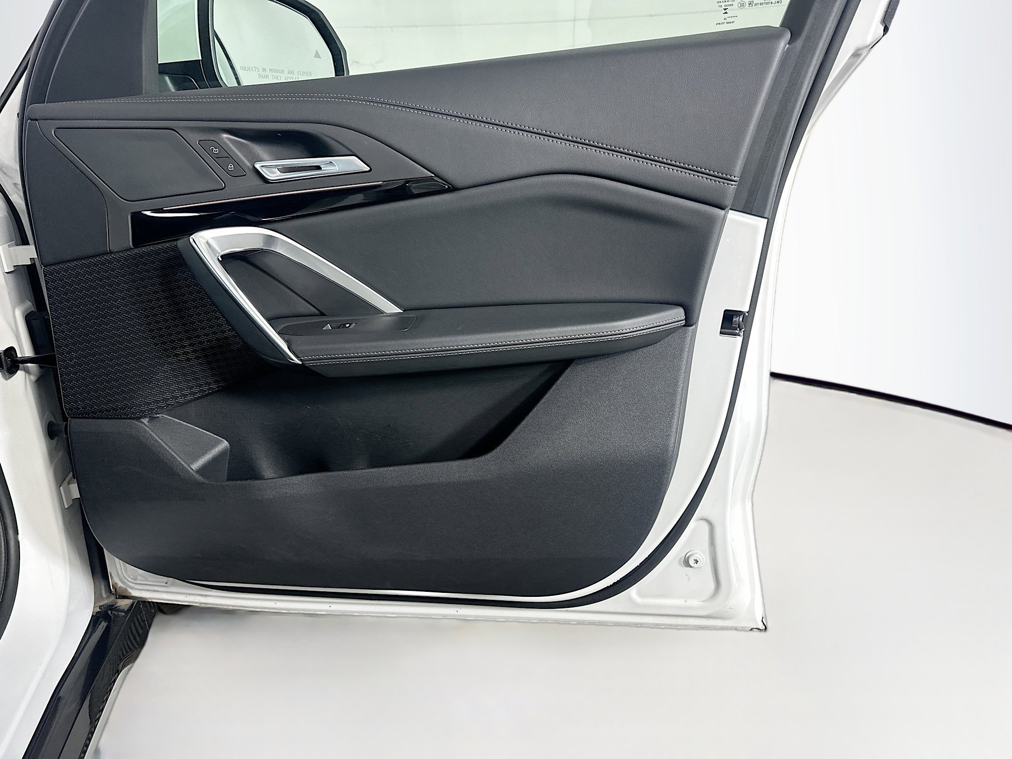 Used 2025 BMW X1 xDrive28i image 34