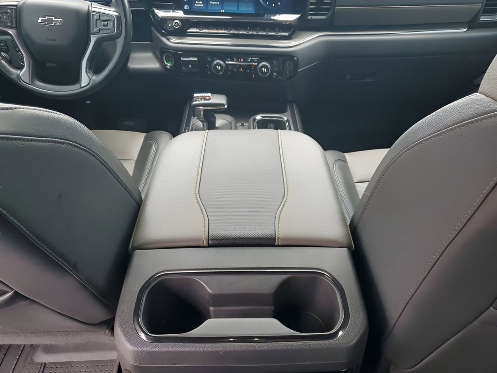 Used 2023 Chevrolet Silverado 1500 ZR2 w/ Technology Package image 22