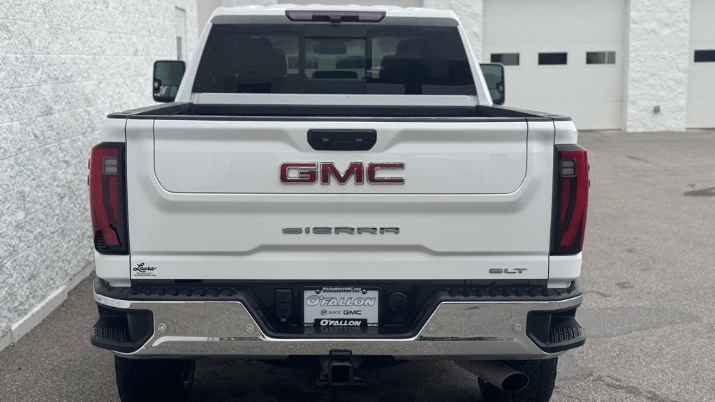 Used 2024 GMC Sierra 2500 SLT w/ SLT Premium Package image 4