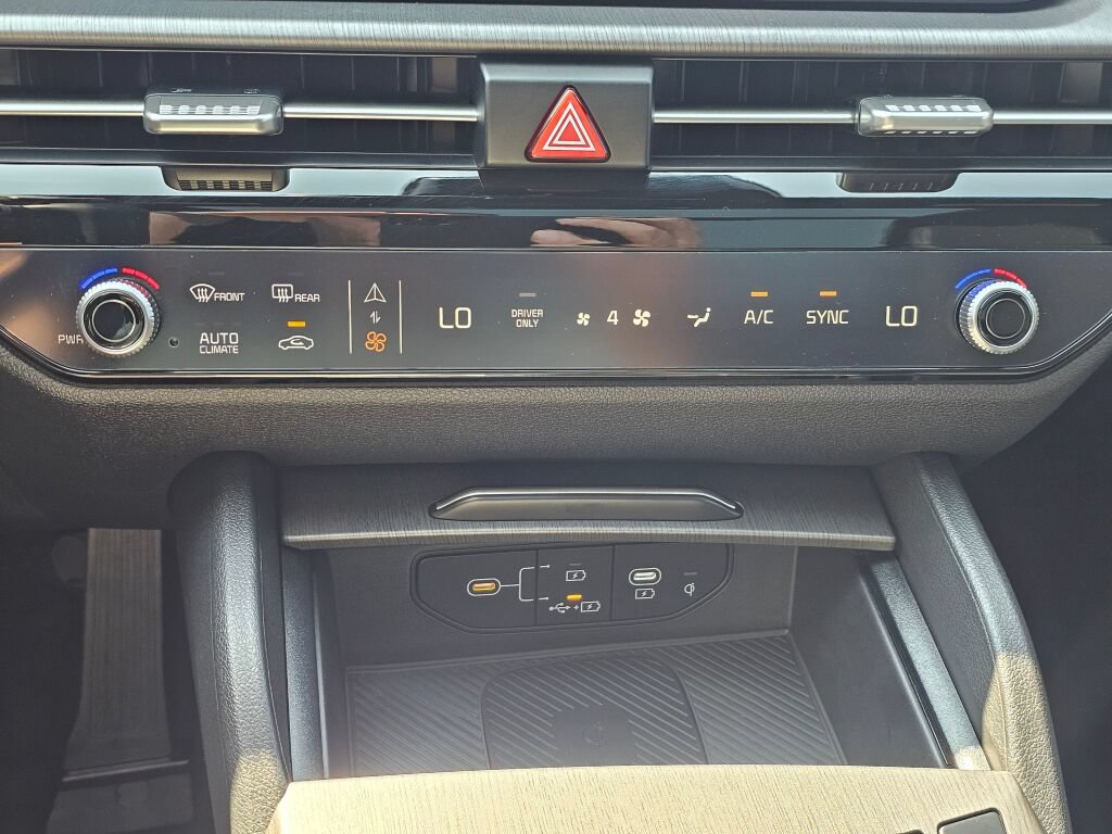 Certified 2026 Kia Sportage X-Line AWD/4WD image 16
