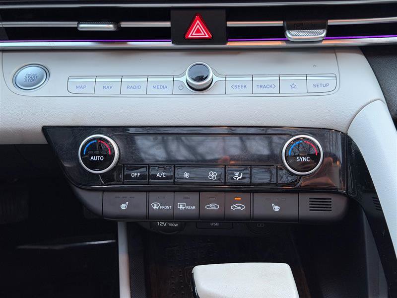 Used 2021 Hyundai Elantra Limited image 35