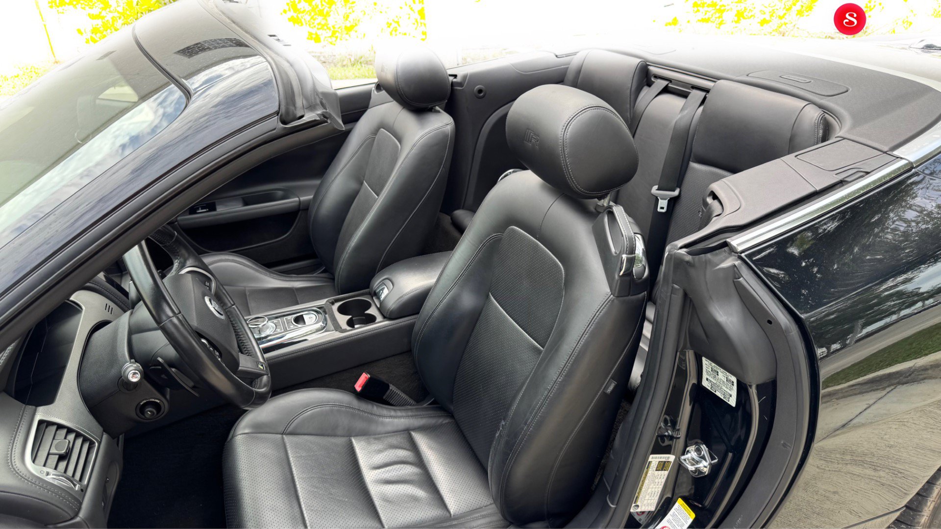 Used 2012 Jaguar XKR R RWD image 20