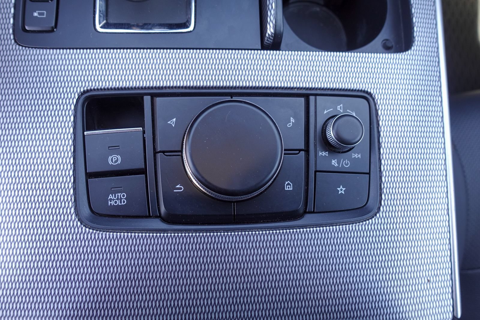 Certified 2025 MAZDA CX-70 Plug-In Hybrid w/ Premium Plus AWD/4WD image 26