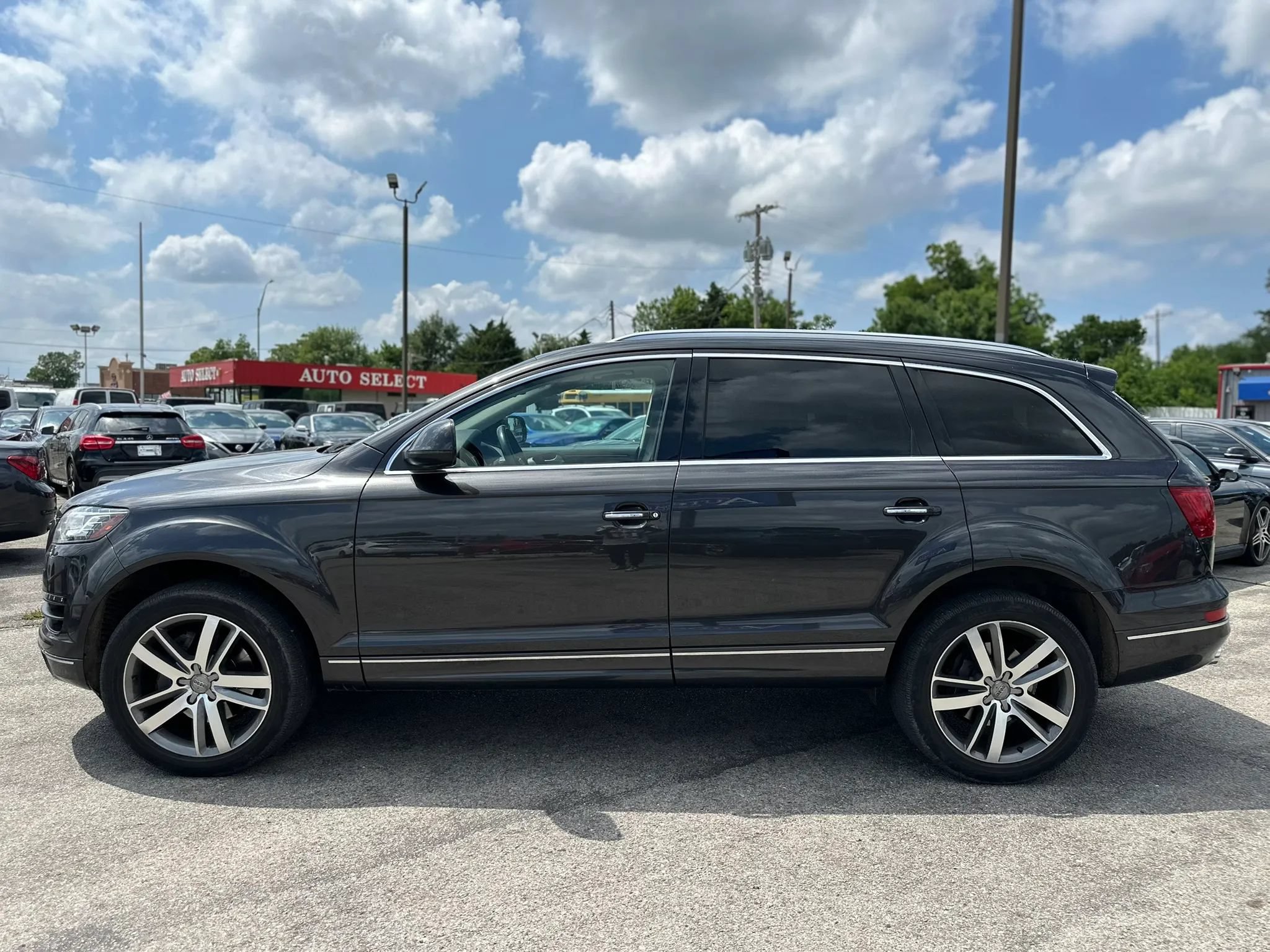 Used 2015 Audi Q7 TDI Premium Plus w/ Premium Plus Package AWD/4WD image 9