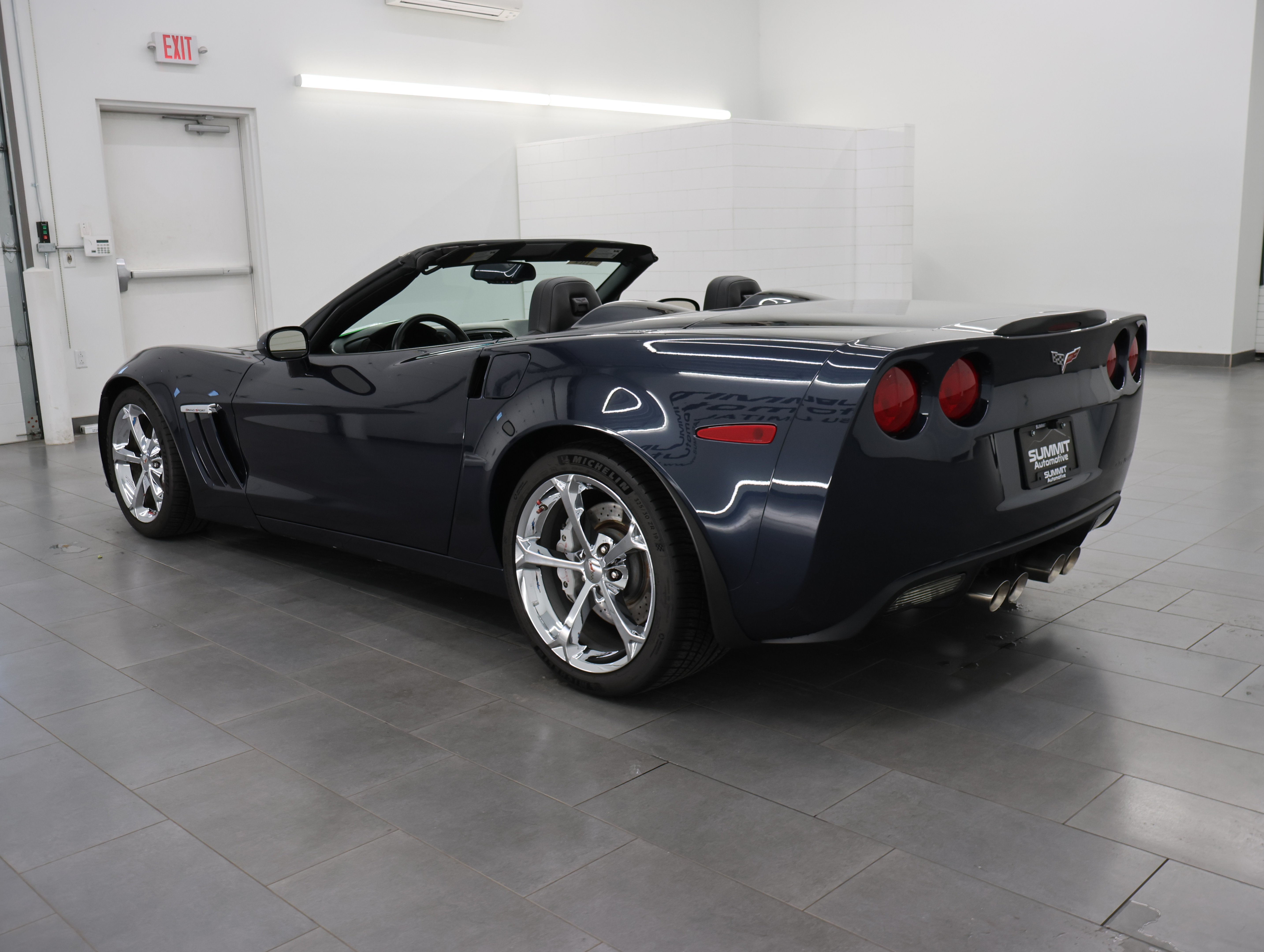 Used 2013 Chevrolet Corvette Grand Sport RWD image 6