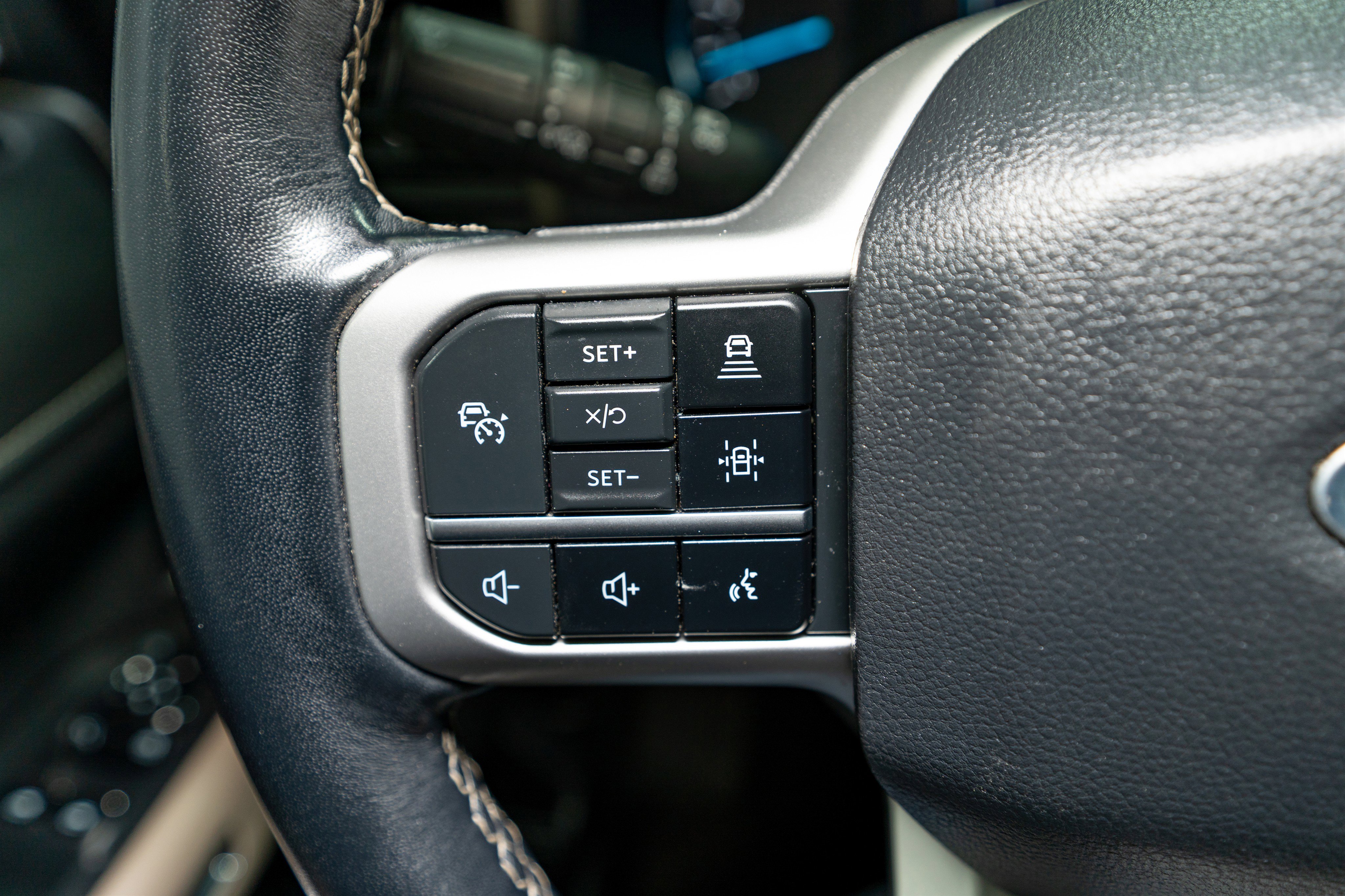 Used 2024 Ford Expedition Max Limited image 30