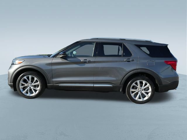 Used 2023 Ford Explorer Platinum w/ Technology Package AWD/4WD image 4