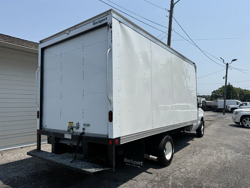 Used 2025 Ford E-450 and Econoline 450 Super Duty w/ Power Equipment Group RWD image 2