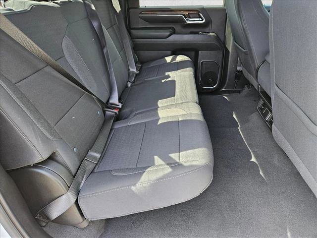 Used 2024 GMC Sierra 2500 SLE w/ SLE Convenience Package image 17