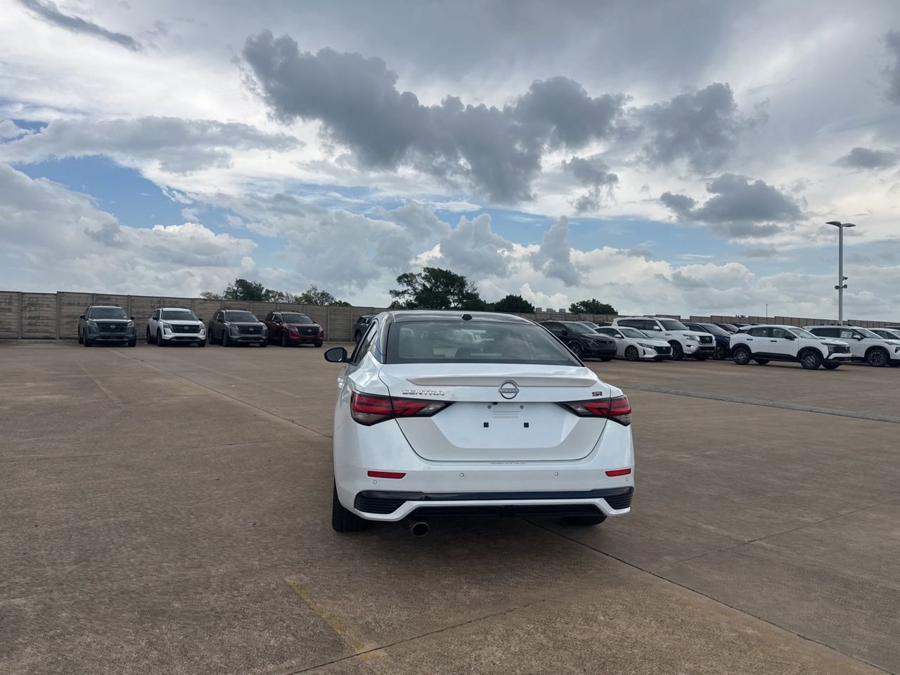 Certified 2025 Nissan Sentra SR w/ SR Premium Package FWD image 18