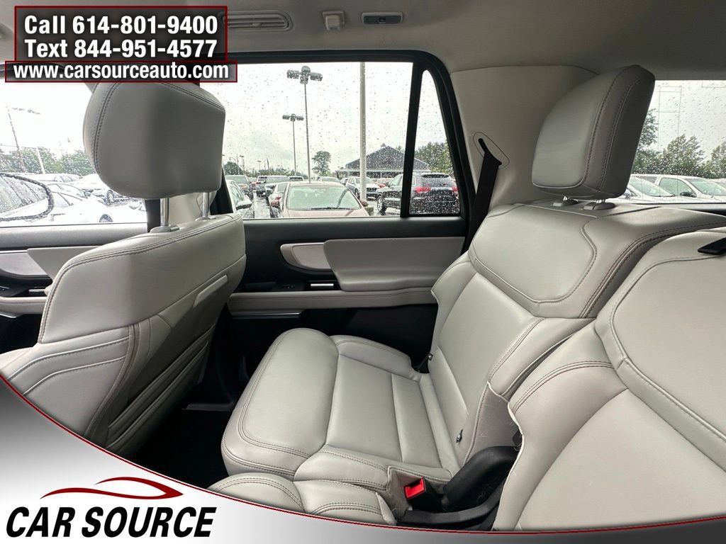 Used 2025 Ford Expedition Max Active AWD/4WD image 26