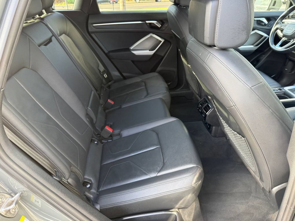 Used 2024 Audi Q3 2.0T Premium AWD/4WD image 15