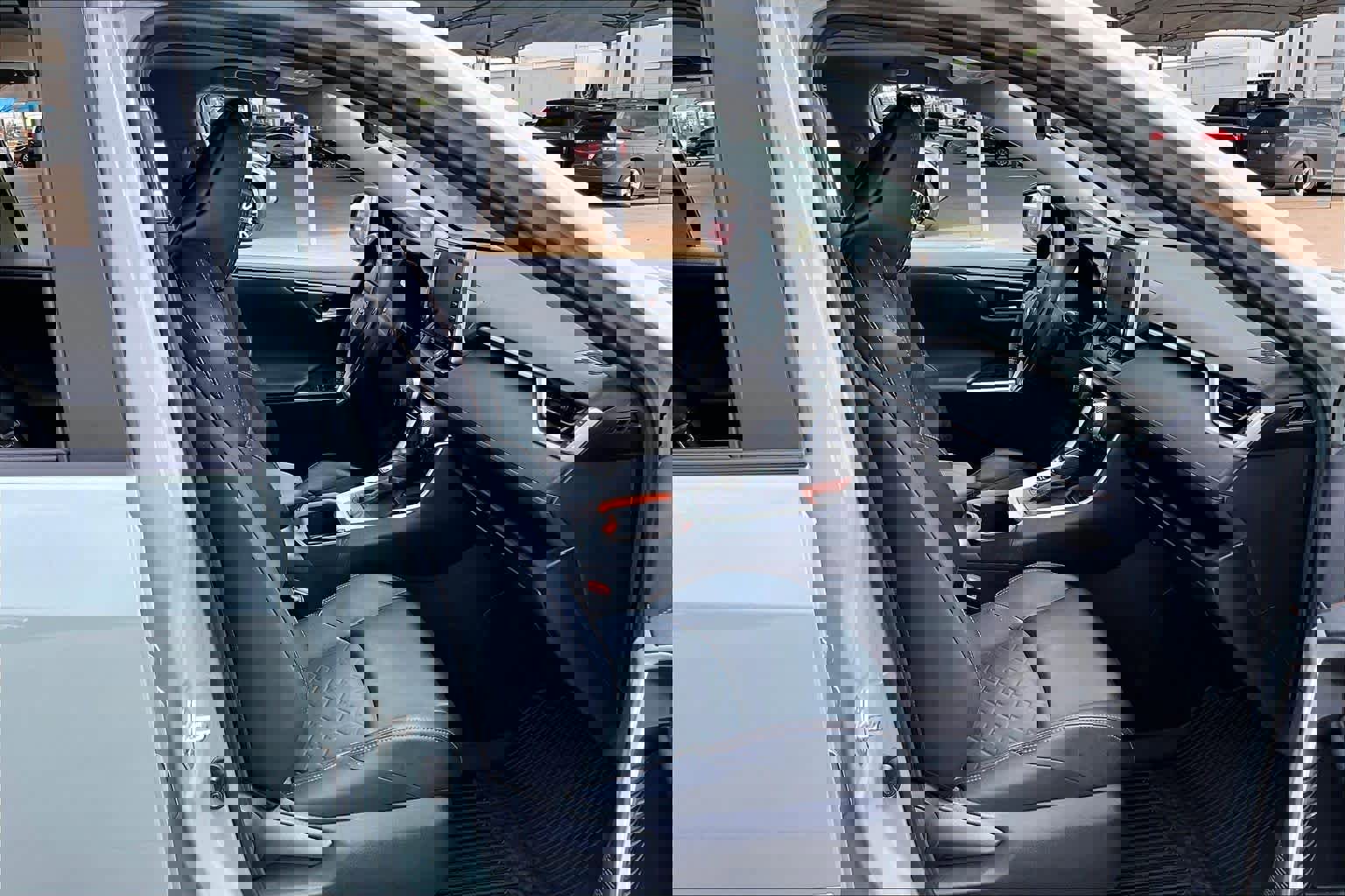 Used 2022 Toyota RAV4 Adventure w/ Convenience Package image 9