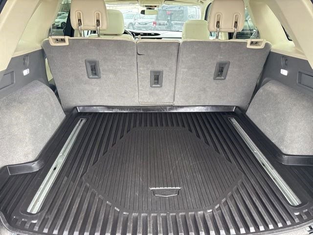 Used 2017 Cadillac XT5 Luxury w/ Driver Awareness Package image 35