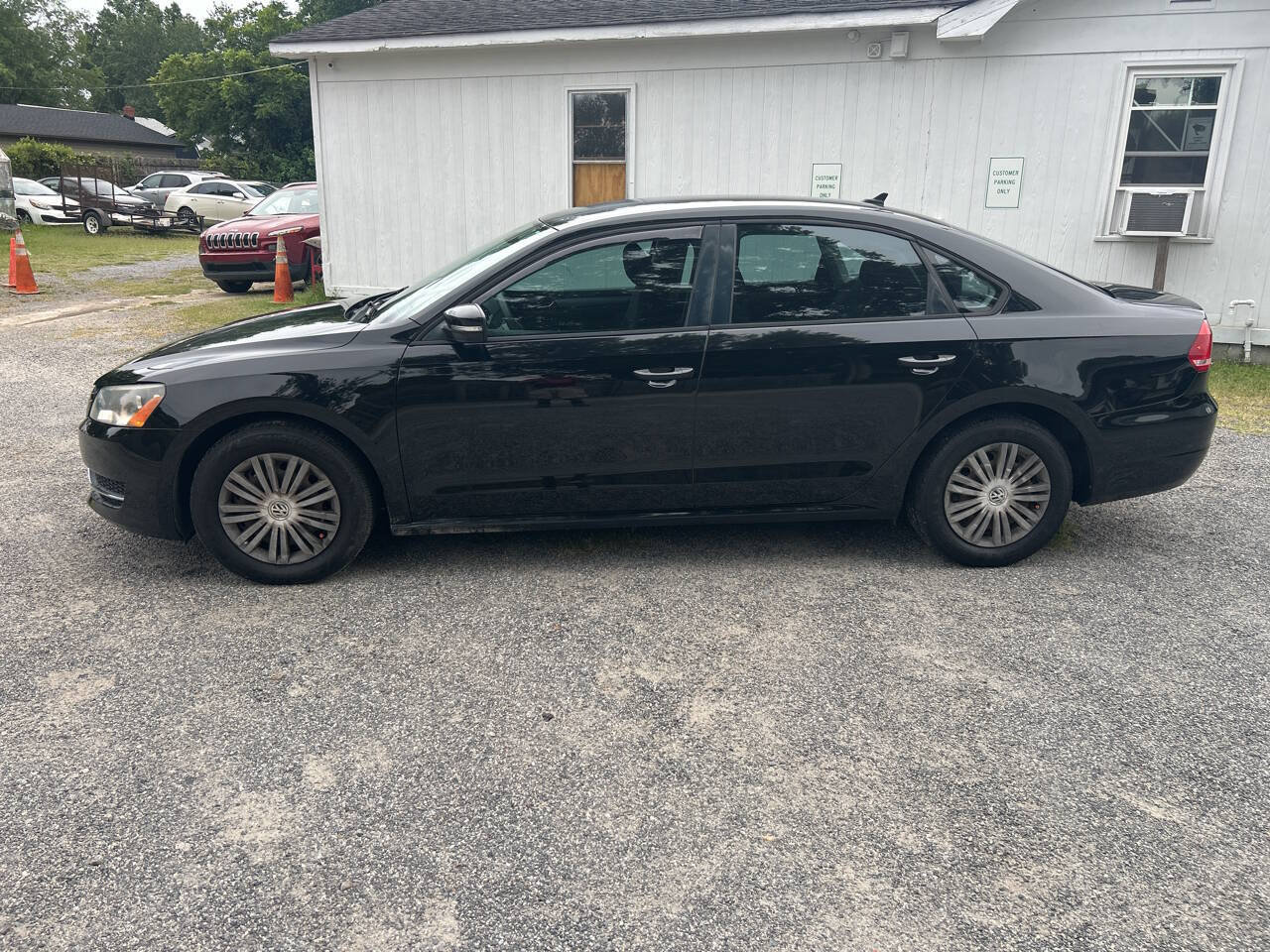 Used 2014 Volkswagen Passat 2.5 S FWD image 2