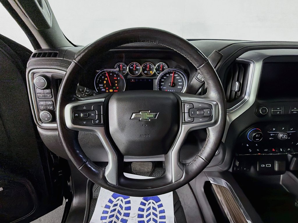 Used 2020 Chevrolet Silverado 1500 LT Trail Boss AWD/4WD image 11