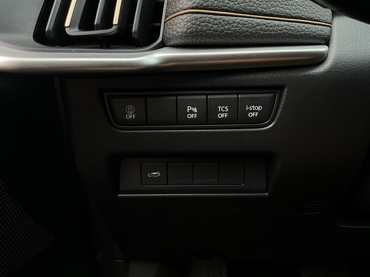 Used 2025 MAZDA CX-90 3.3 Turbo w/ Preferred Package image 23